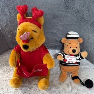 Disney Valentine's Winnie the Pooh Plush Duo, Prisoner of Love